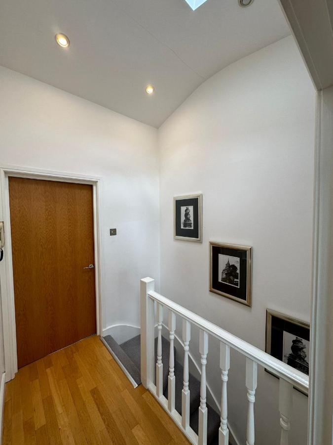 Two Br Flat 5 Mins Walk From London Eye G96 Apartamento Exterior foto